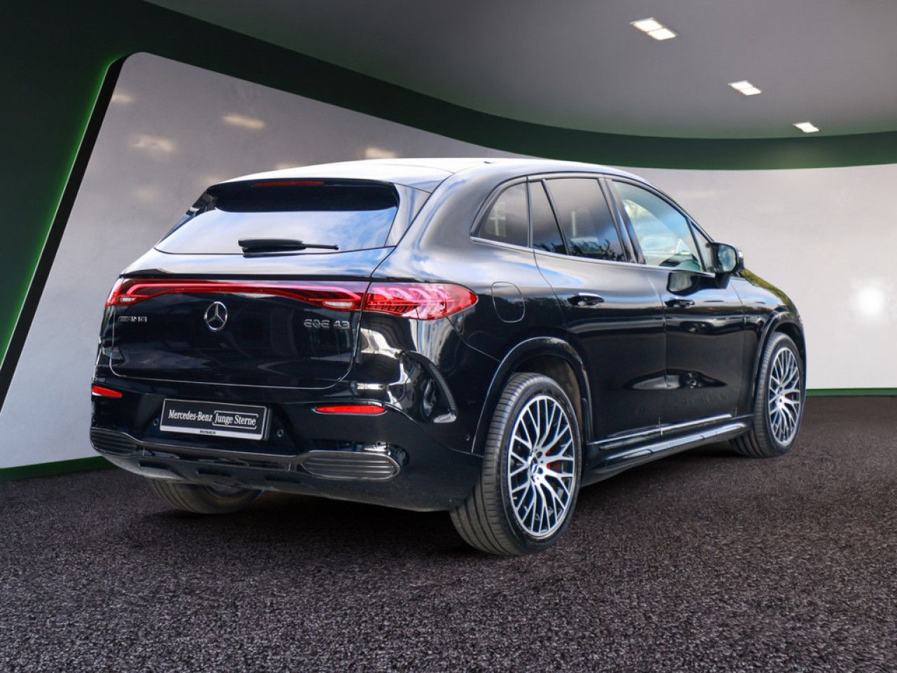 Mercedes-Benz EQE SUV – Bild 3
