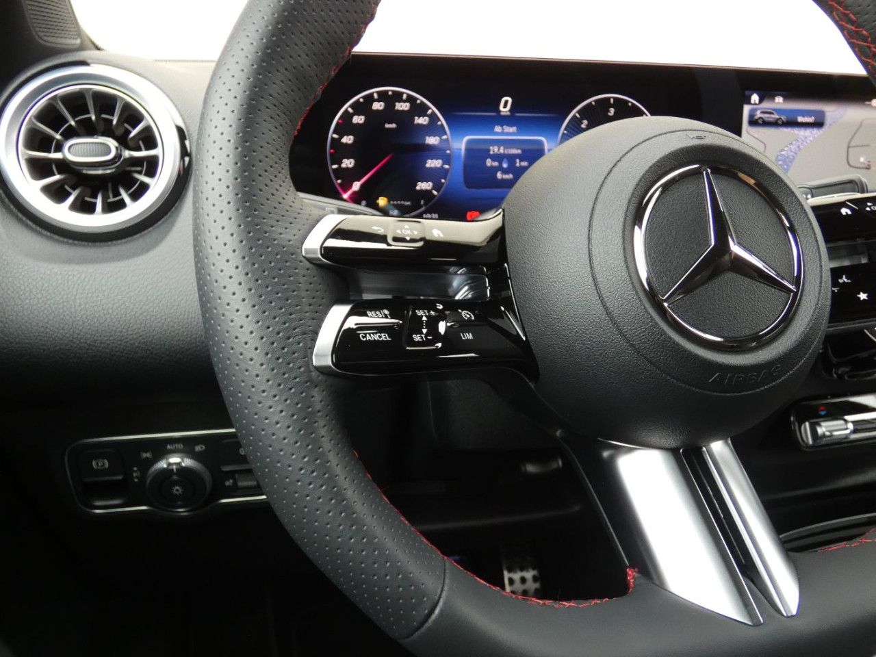 Fahrzeugbild 17 / 25