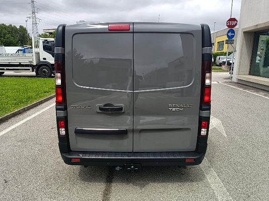 Vehicle image 7 / 12