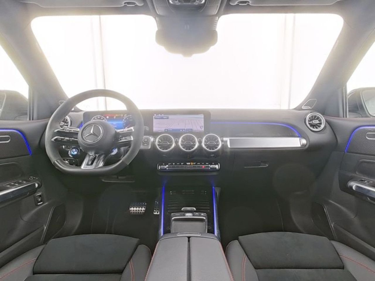 Mercedes-Benz GLB – Bild 6