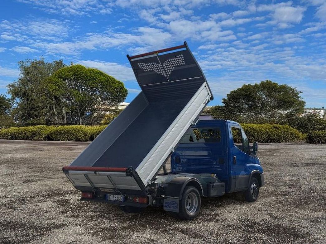 IVECO | 35C12B