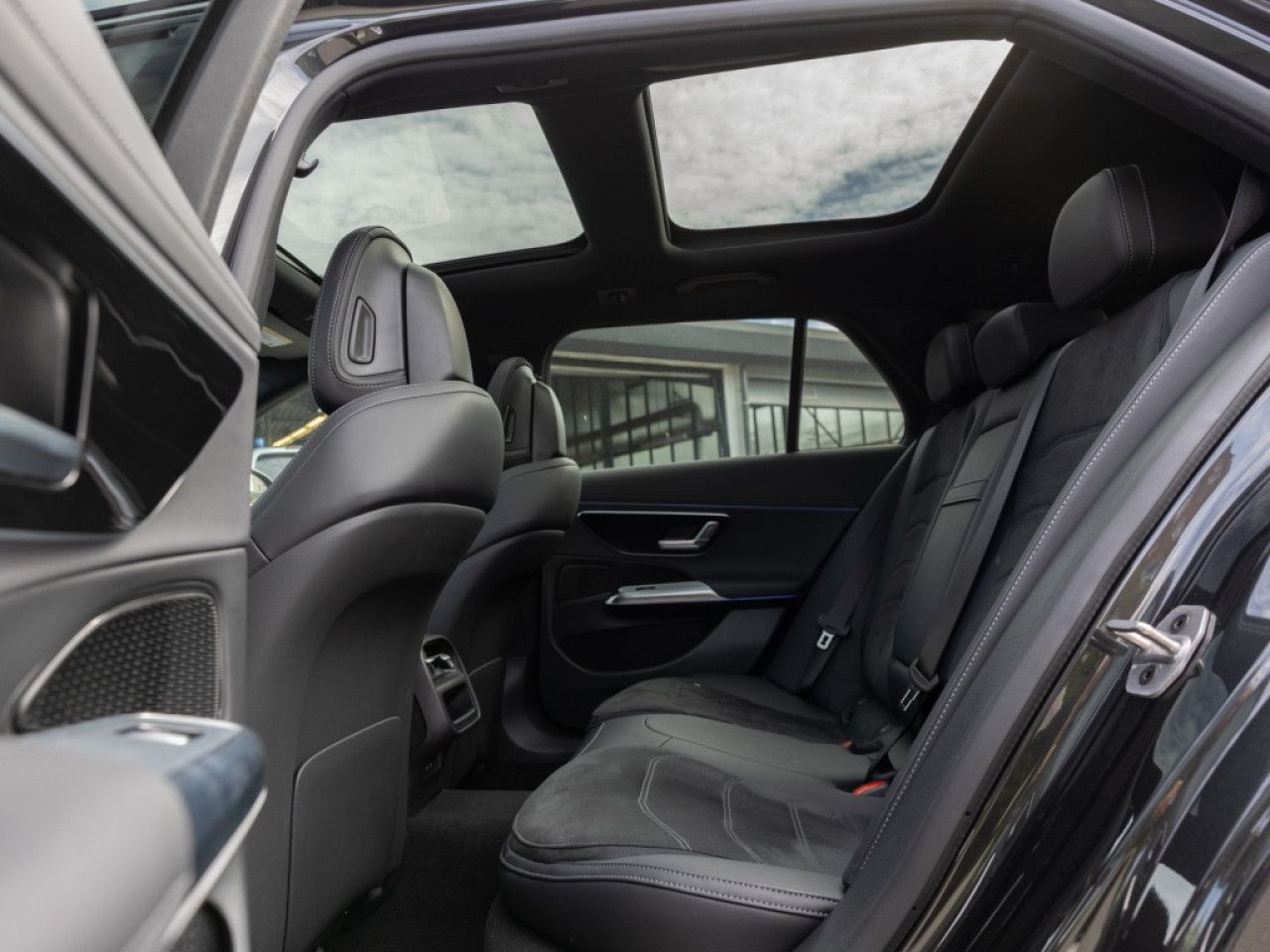 Mercedes-Benz E-Klasse – Bild 6