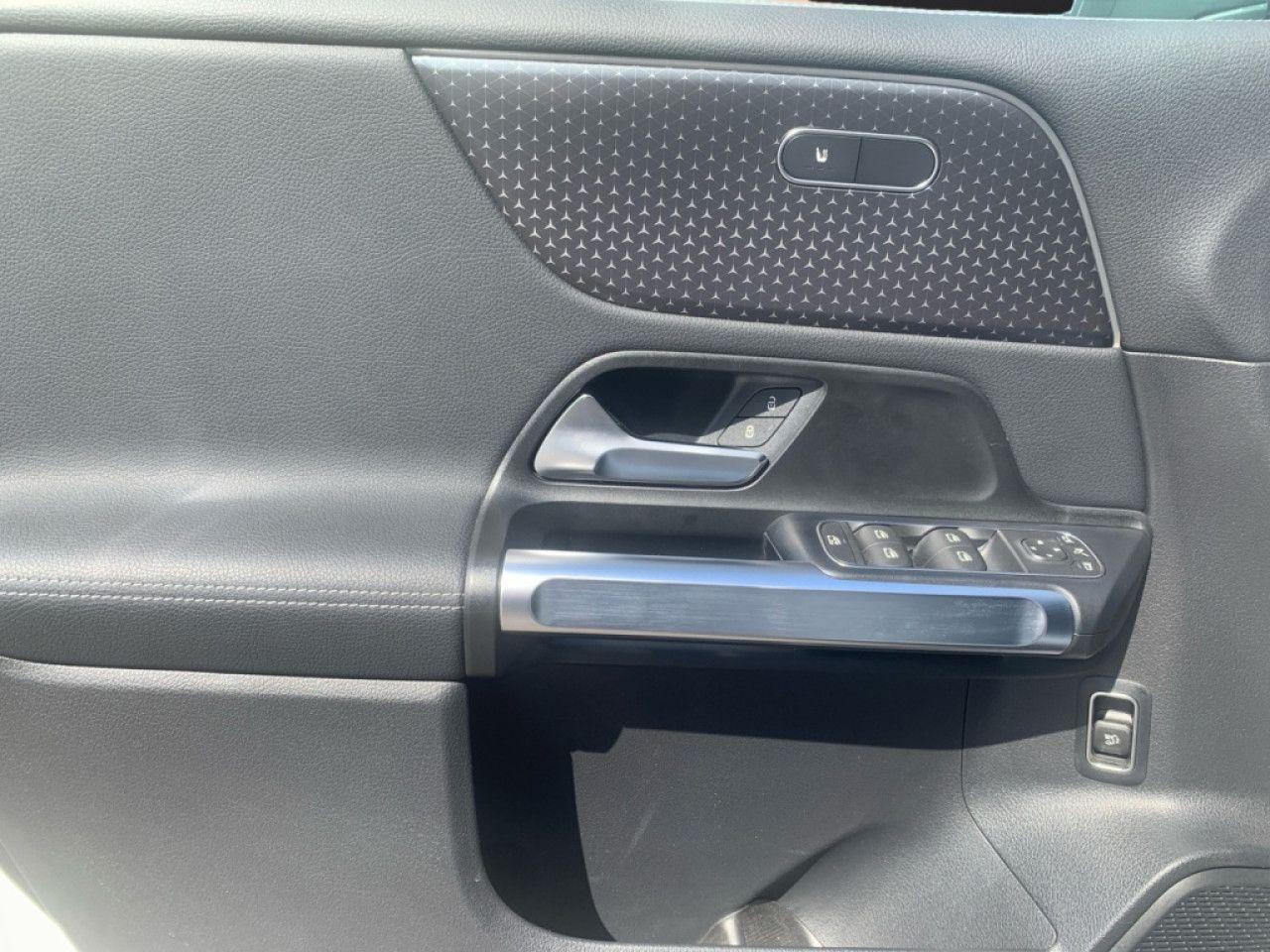 Mercedes-Benz EQB – Bild 9
