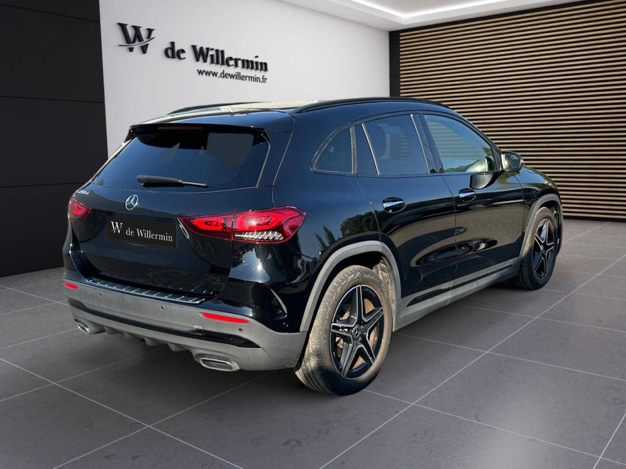 Photo du v&eacute;hicule 5 / 18