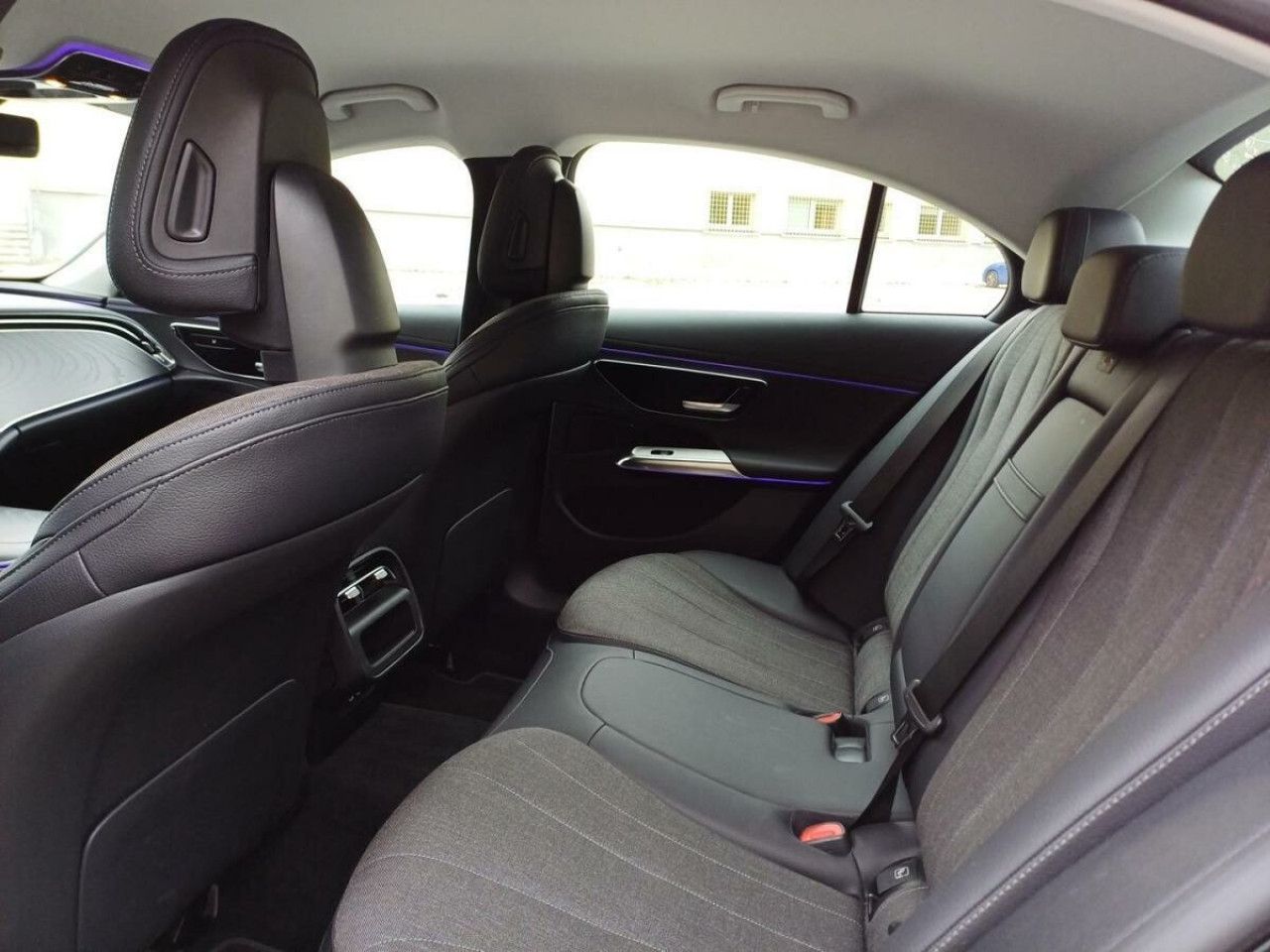 Zdjęcie pojazdu 17 / 26