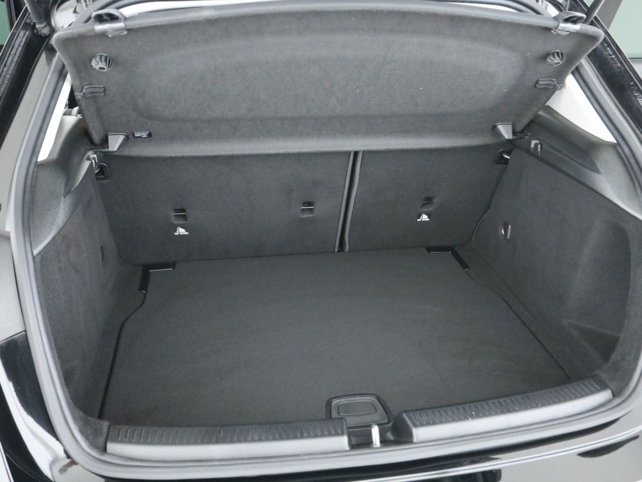 Fahrzeugbild 14 / 15