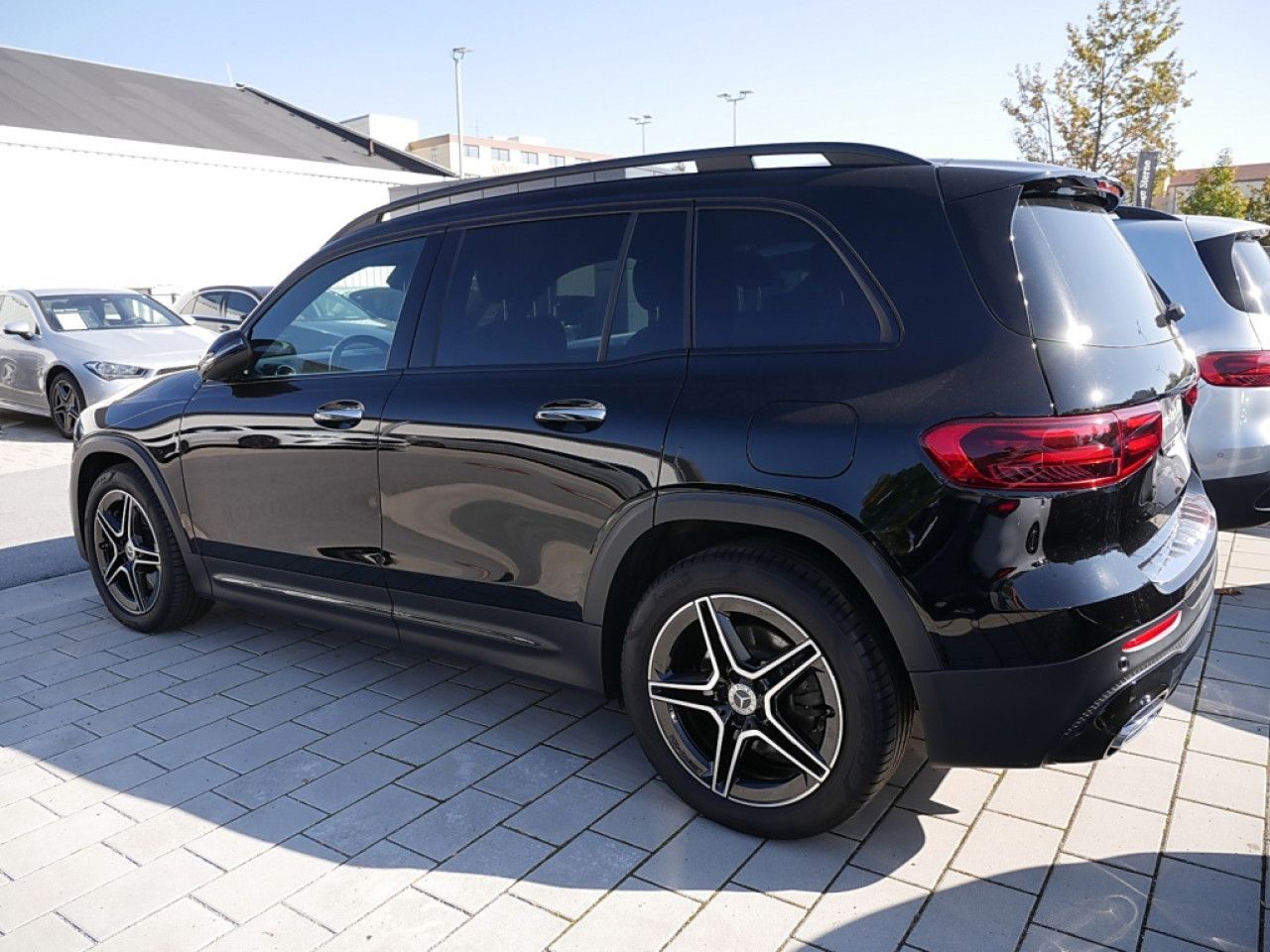 Mercedes-Benz GLB – Bild 3