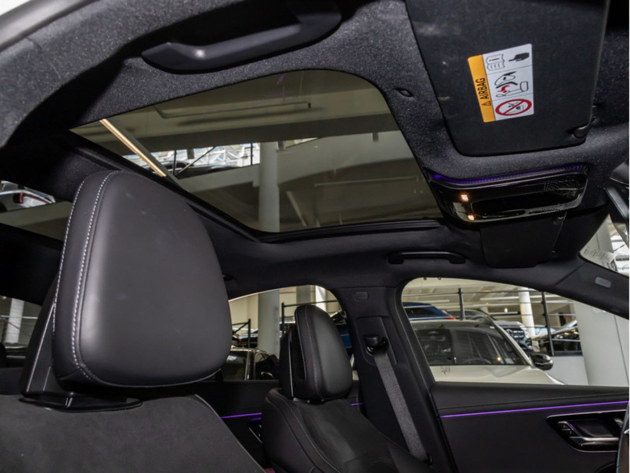 Mercedes-Benz E-Klasse – Bild 10