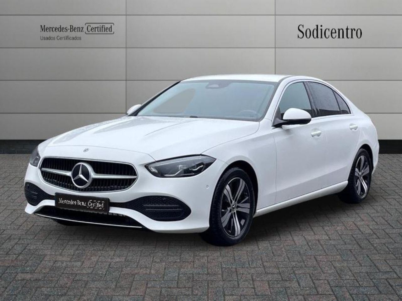 Imagem do ve&iacute;culo 1 / 20