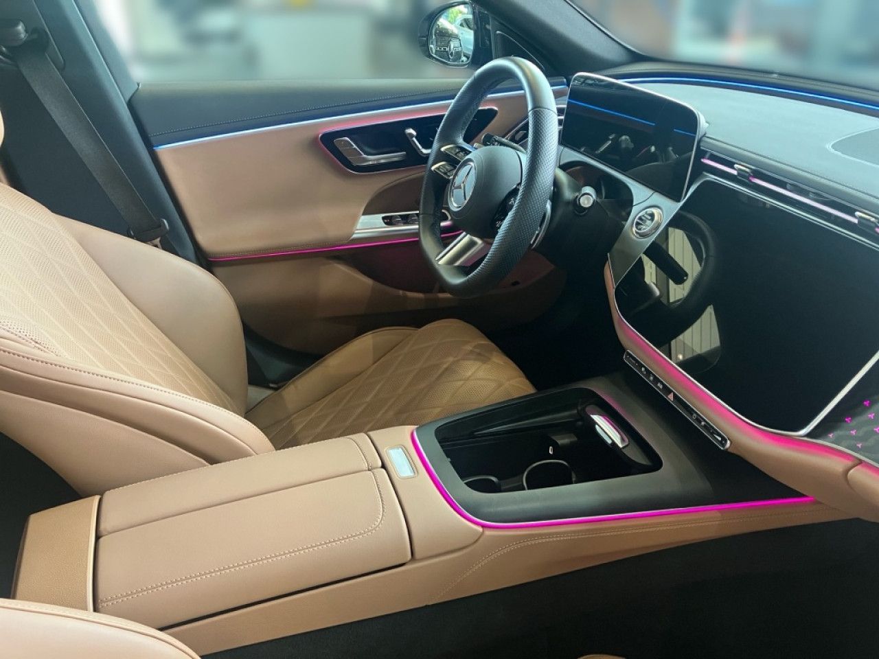 Mercedes-Benz E-Klasse – Bild 10
