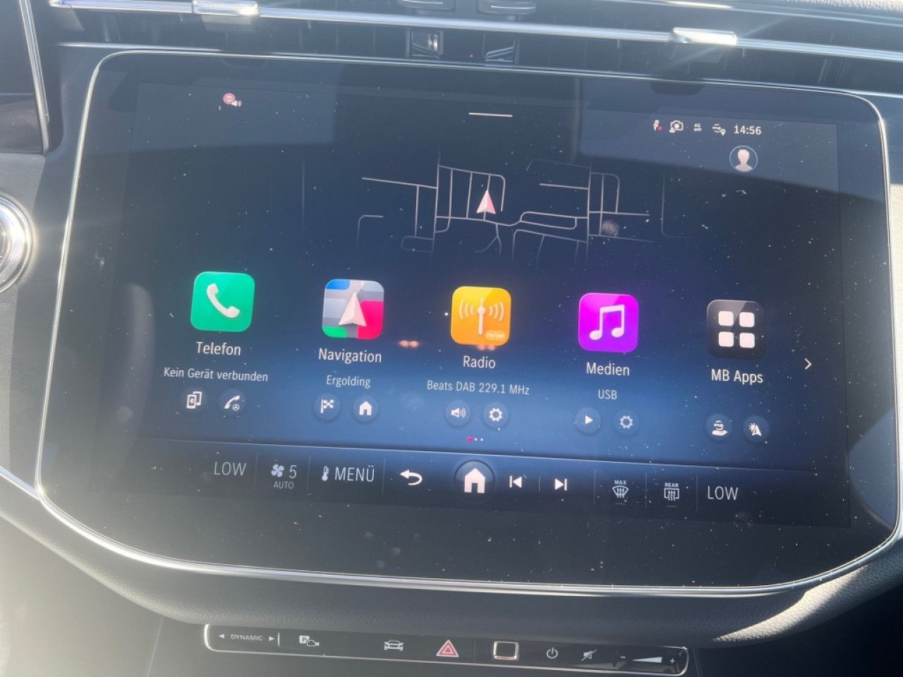 Mercedes-Benz E-Klasse – Bild 15