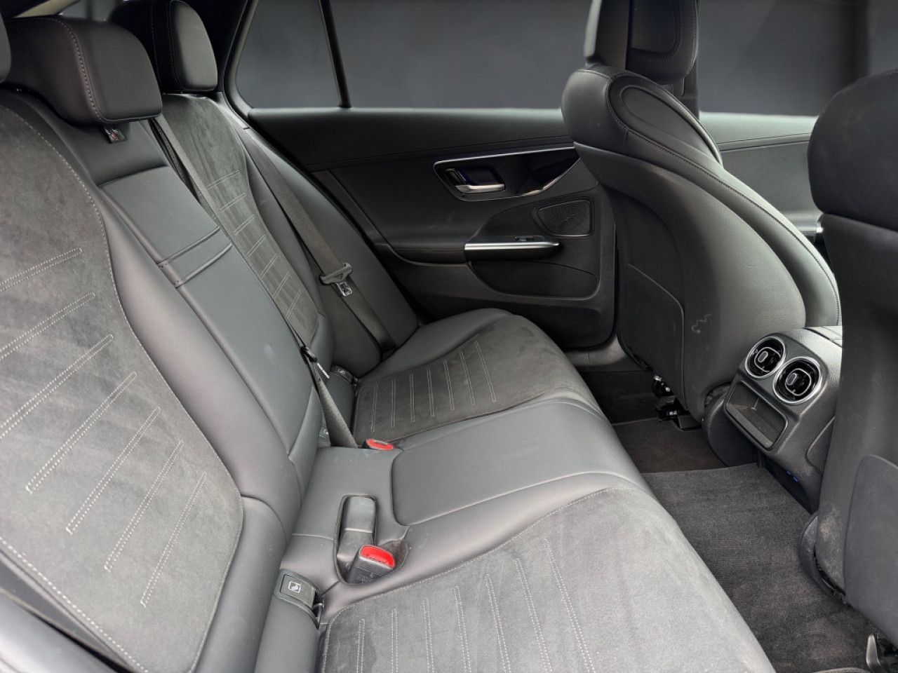 Mercedes-Benz C-Klasse – Bild 14