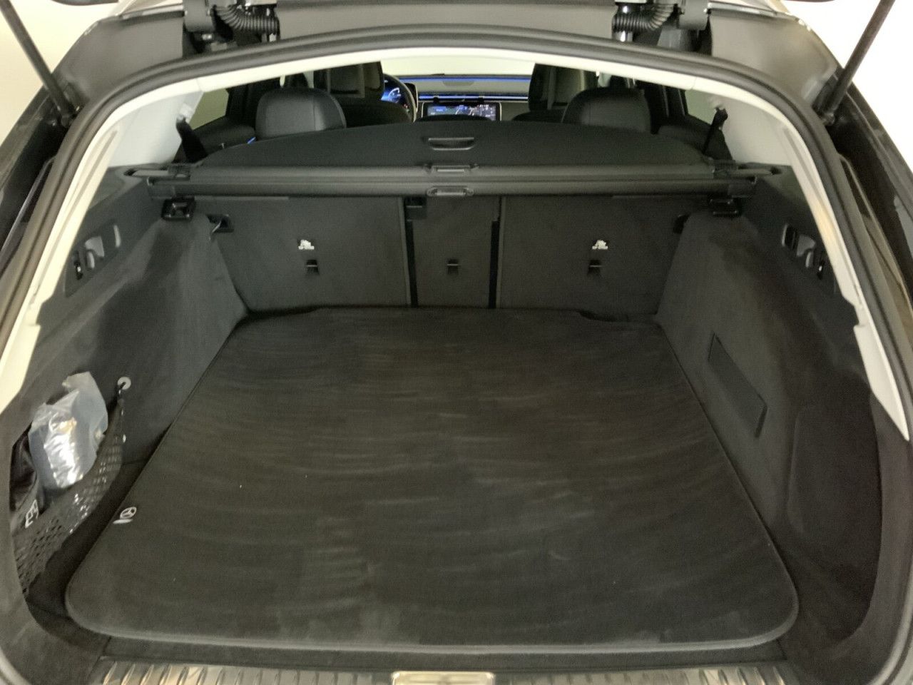 Mercedes-Benz E-Klasse – Bild 6