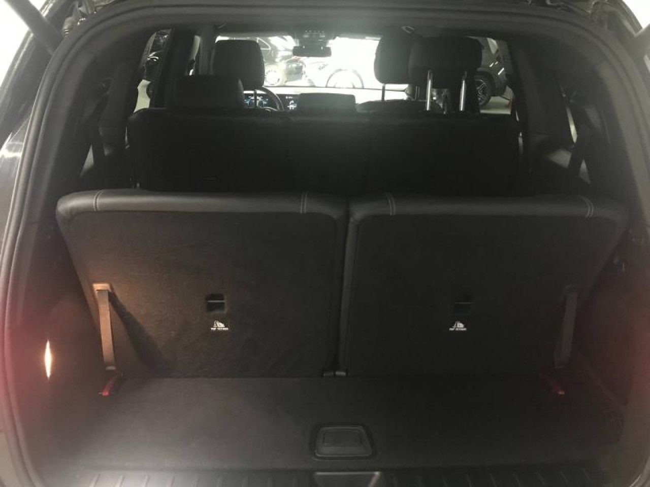 Photo du v&eacute;hicule 18 / 18