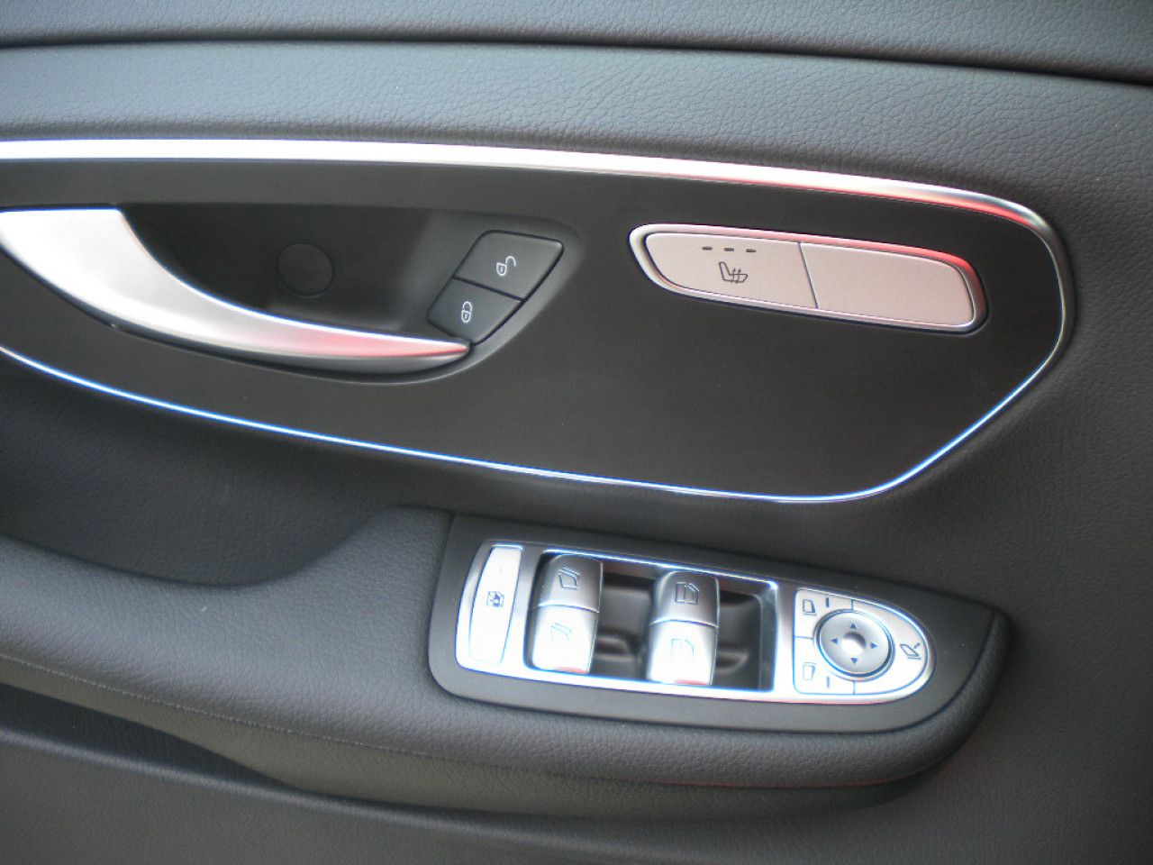 Fahrzeugbild 11 / 15