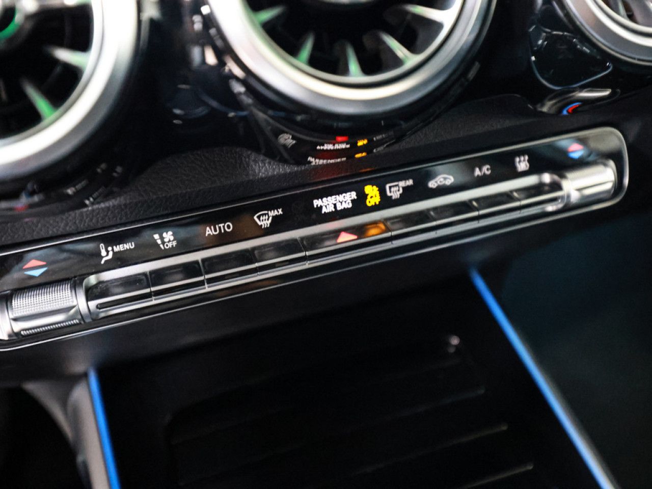 Mercedes-Benz EQB – Bild 15