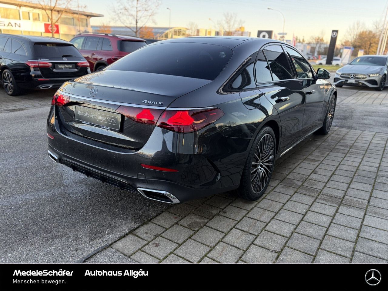 Mercedes-Benz E-Klasse – Bild 12