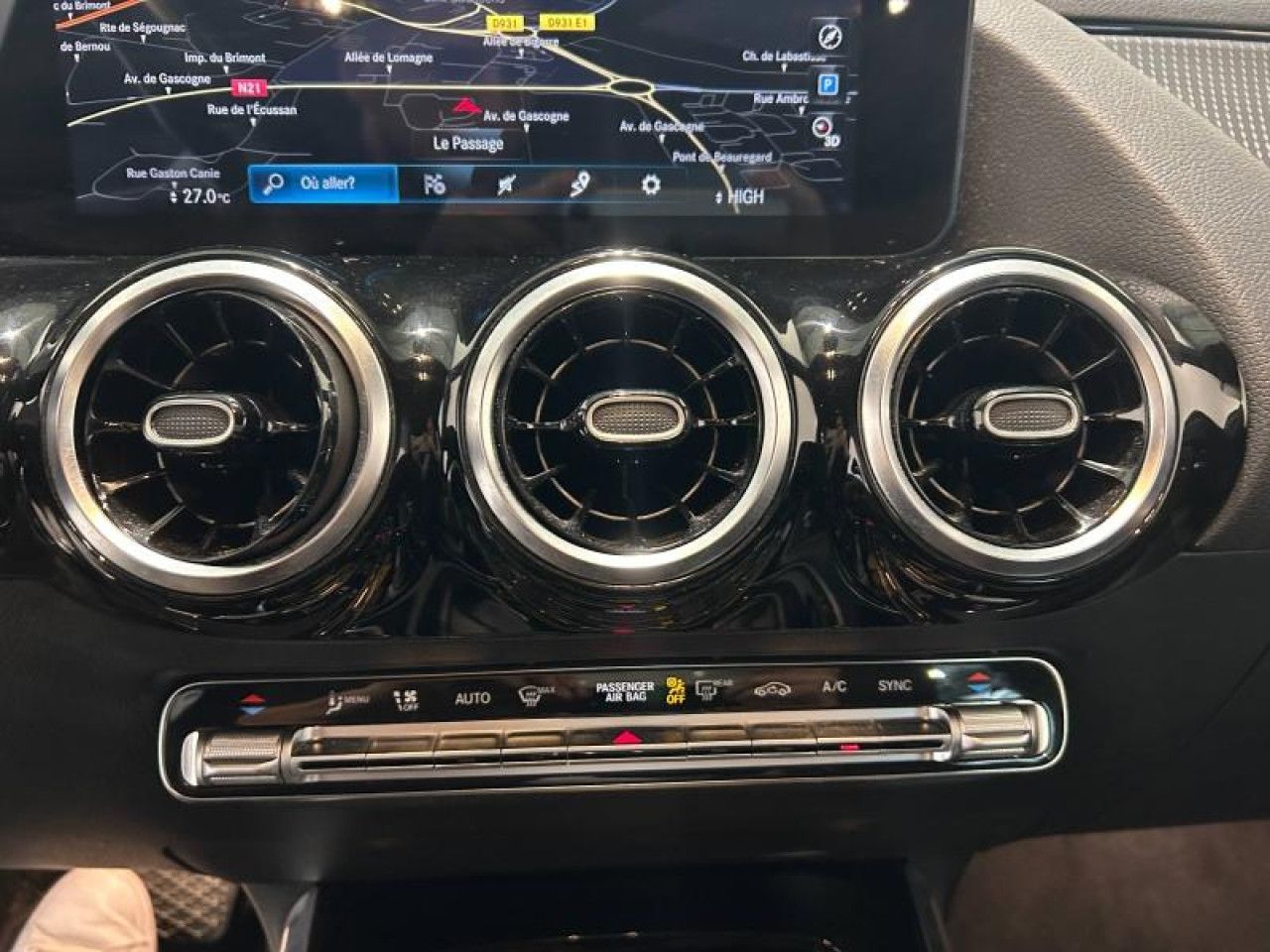 Photo du v&eacute;hicule 11 / 18