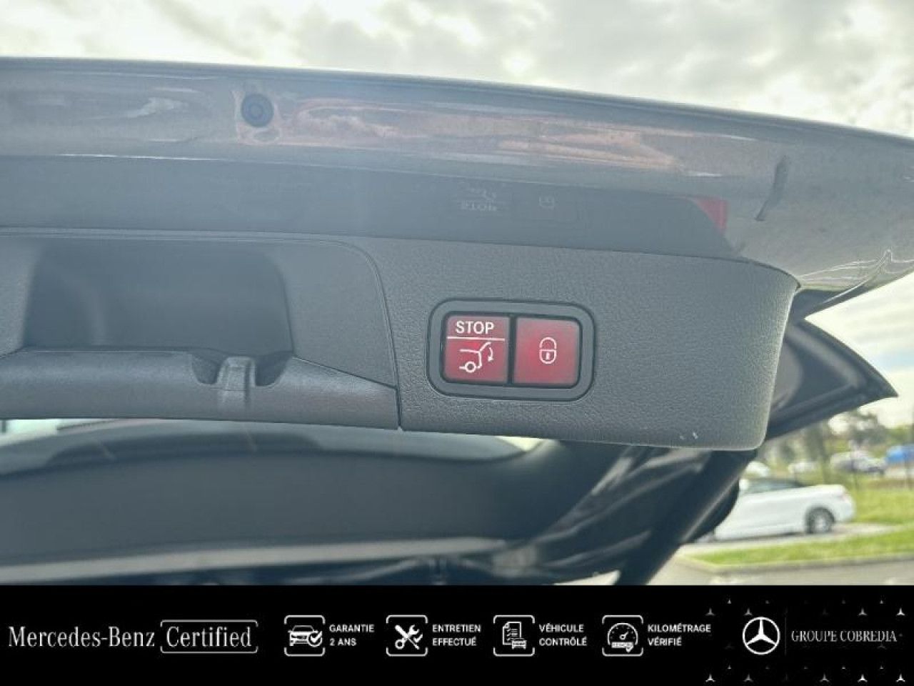 Photo du v&eacute;hicule 17 / 18