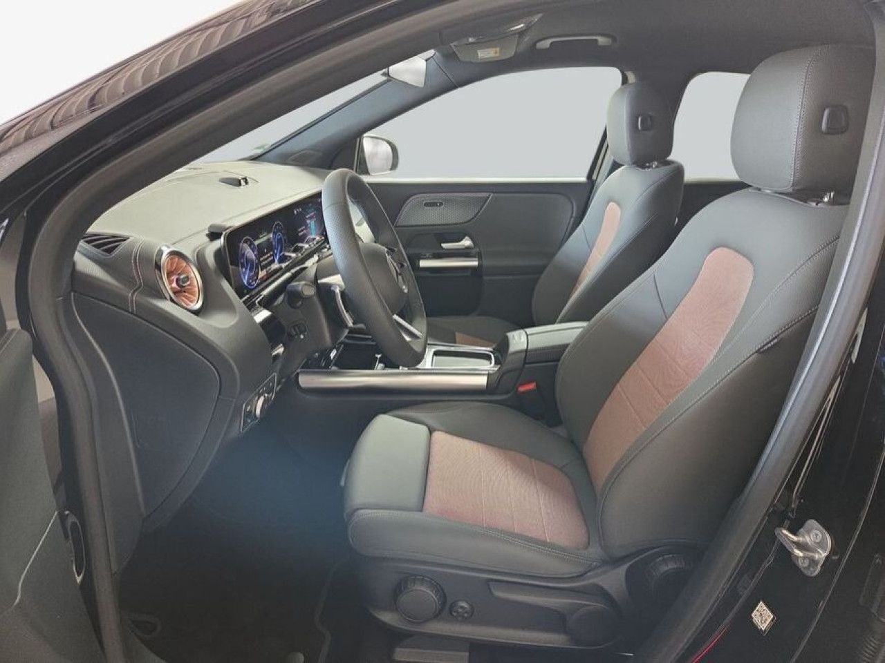 Mercedes-Benz EQA – Bild 11