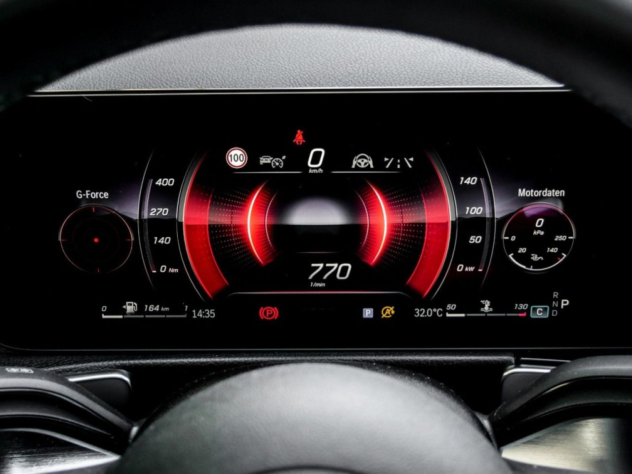 Mercedes-Benz GLB – Bild 11