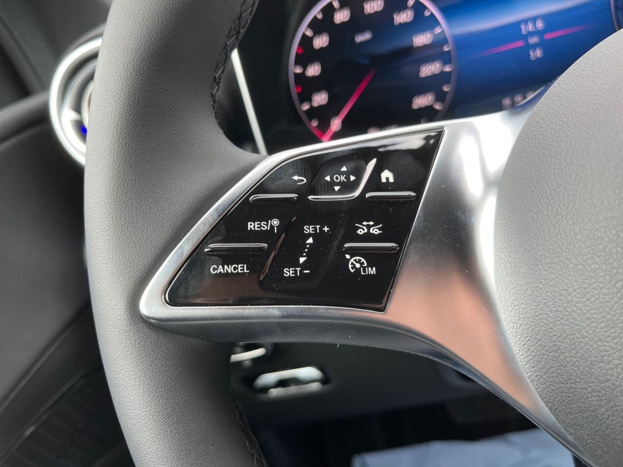 Mercedes-Benz GLC – Bild 21