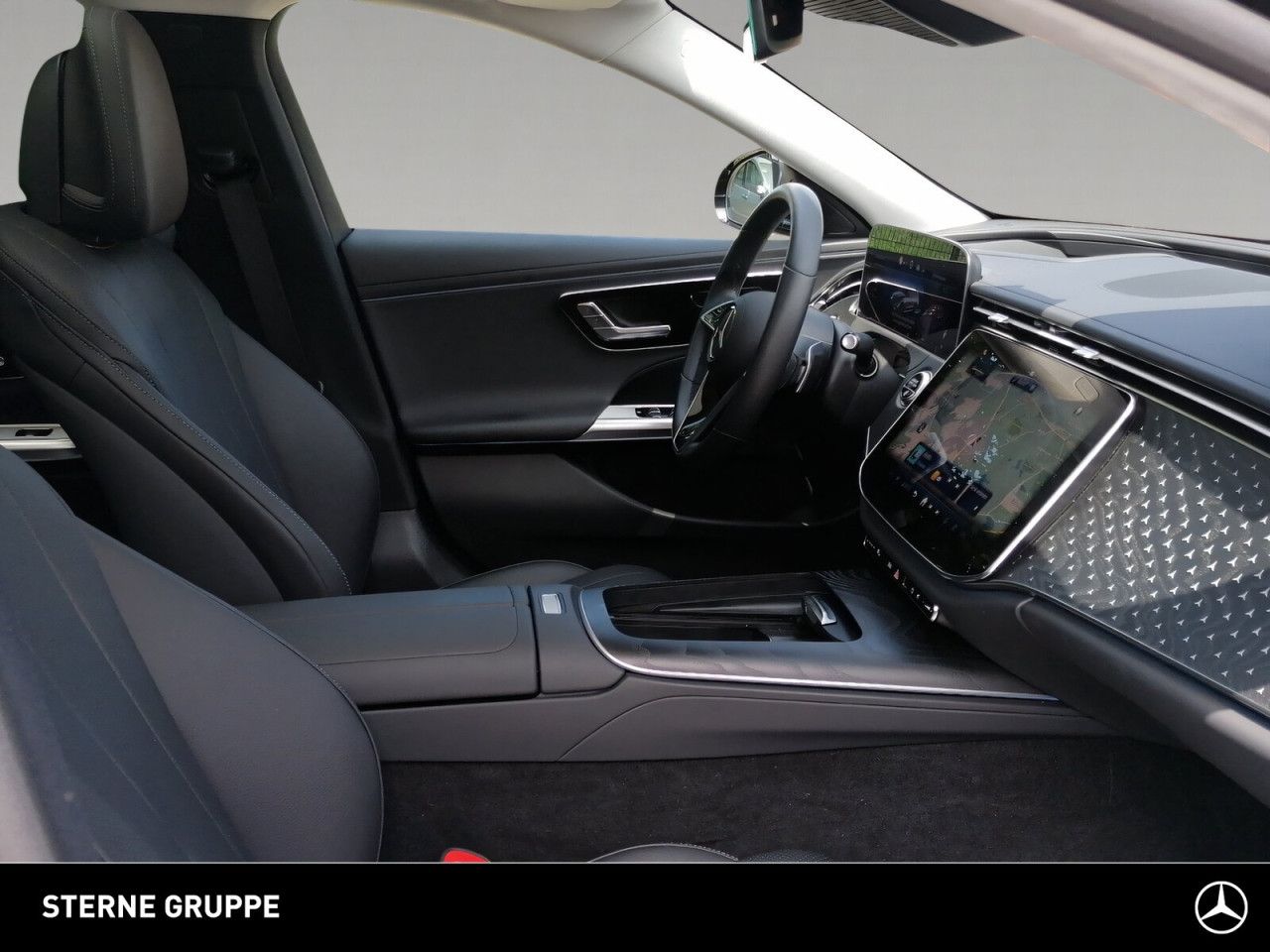 Mercedes-Benz E-Klasse – Bild 10