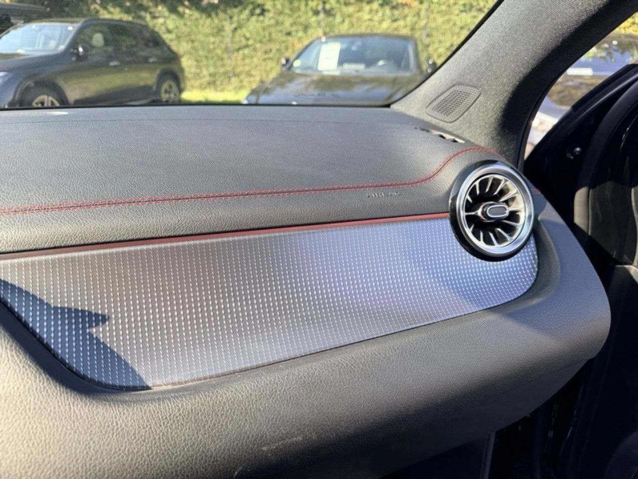 Photo du v&eacute;hicule 13 / 18