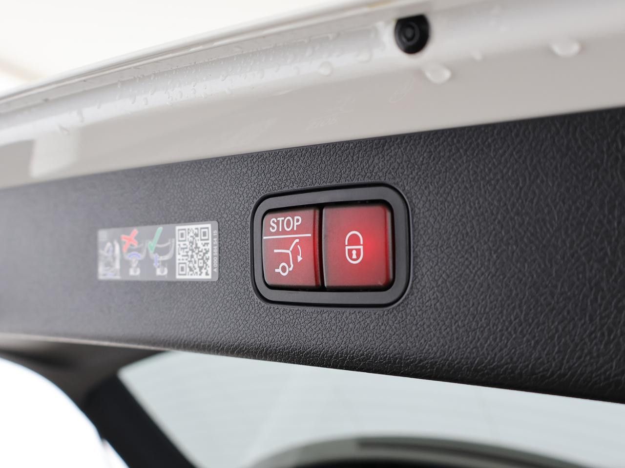 Mercedes-Benz E-Klasse – Bild 20
