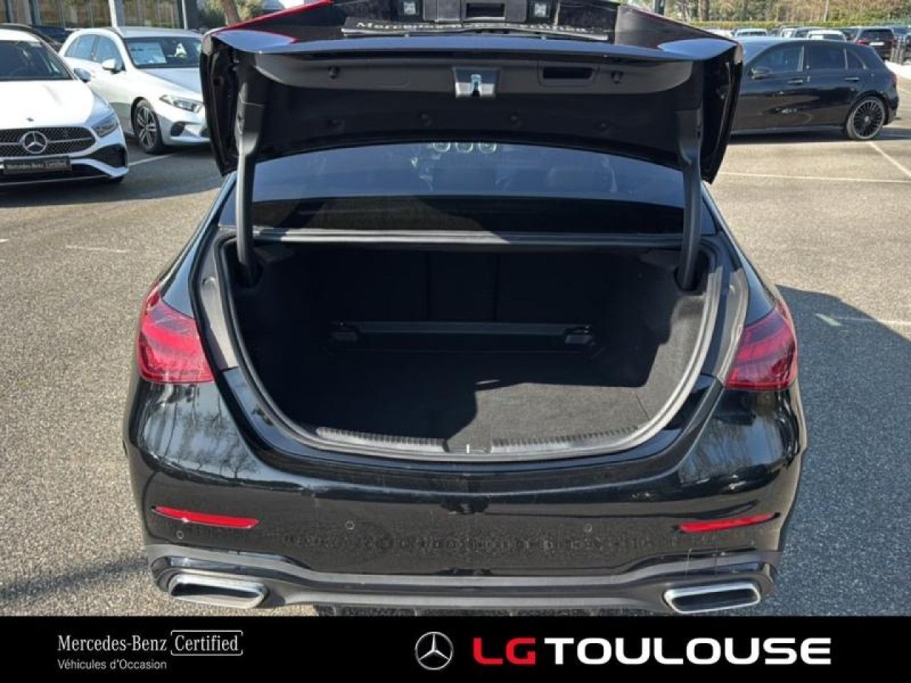 Photo du v&eacute;hicule 12 / 18