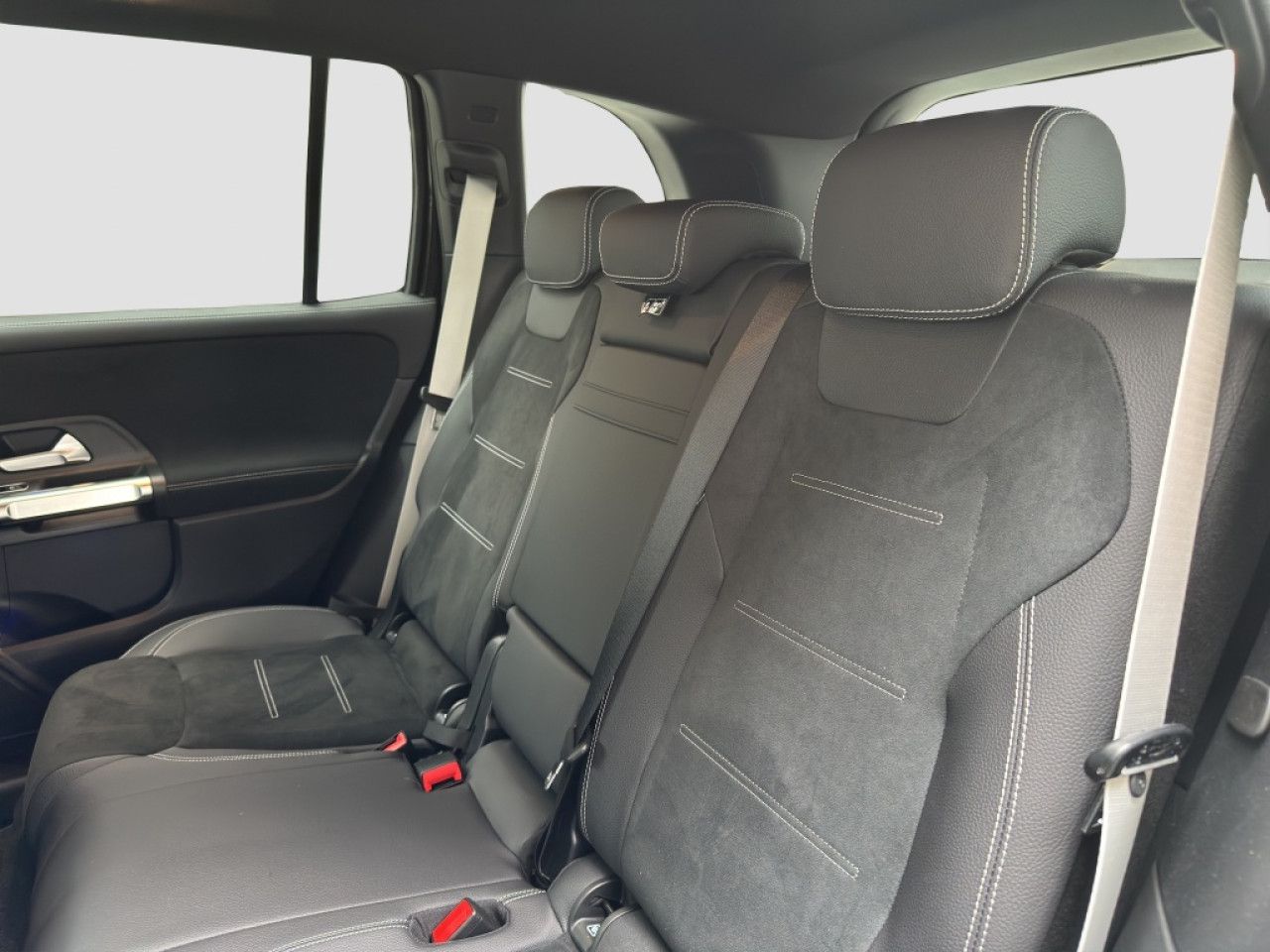 Mercedes-Benz GLB – Bild 12