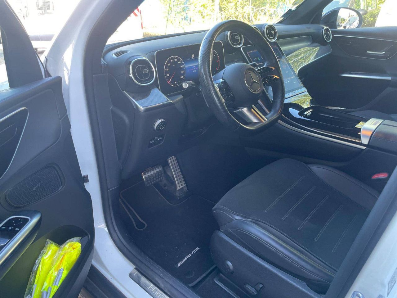 Photo du v&eacute;hicule 18 / 18