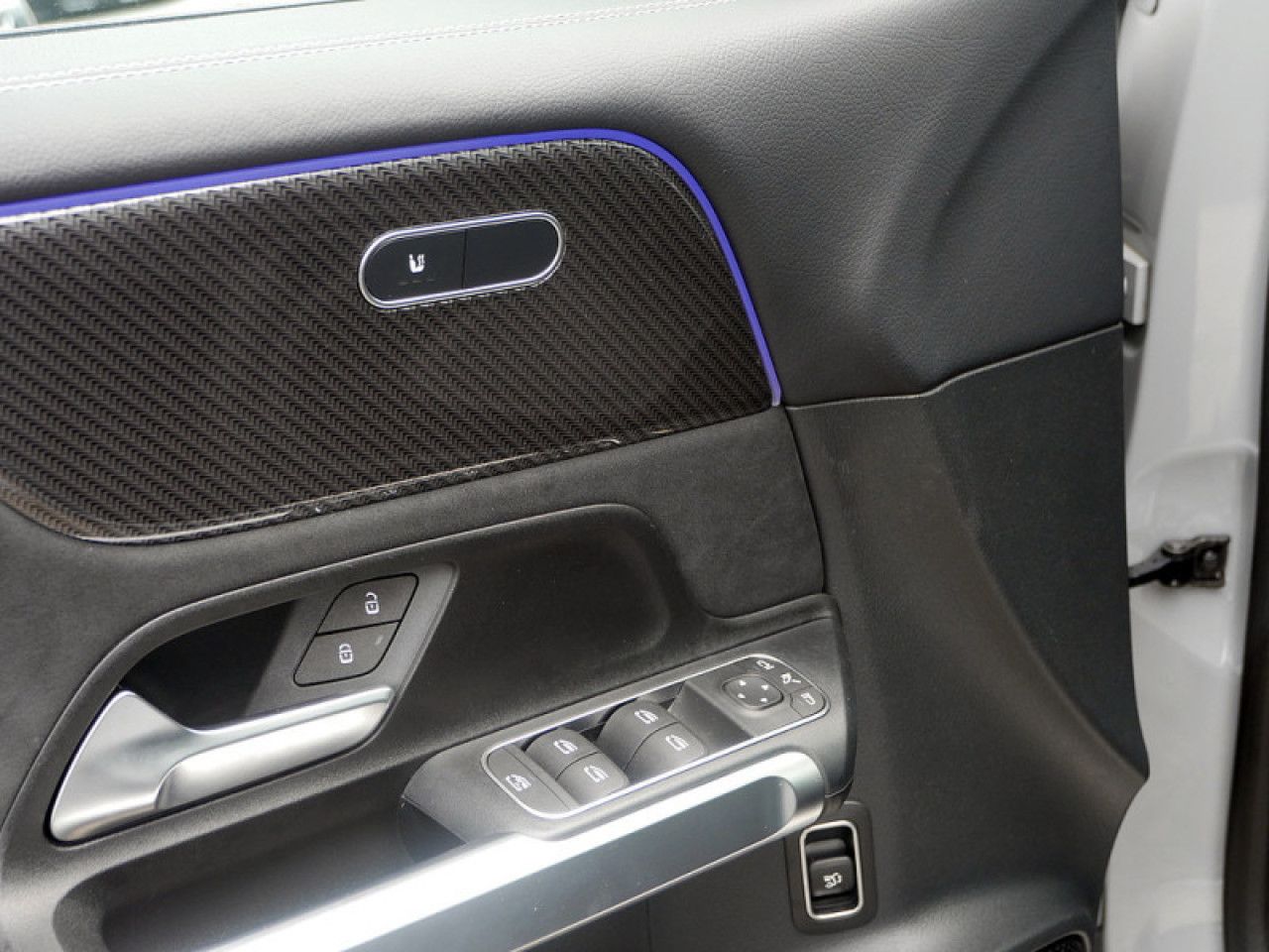 Mercedes-Benz GLB – Bild 14