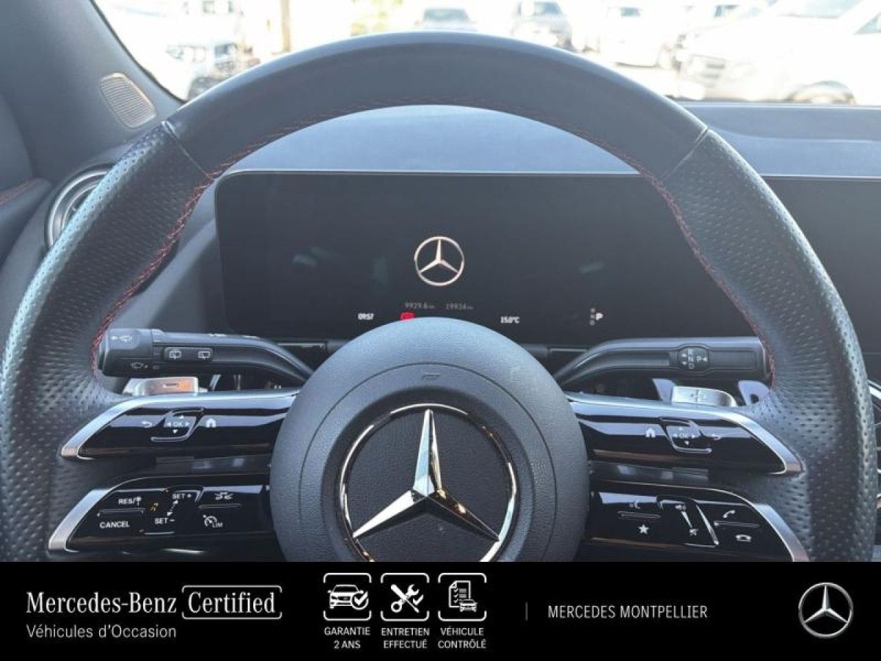 Photo du v&eacute;hicule 13 / 18