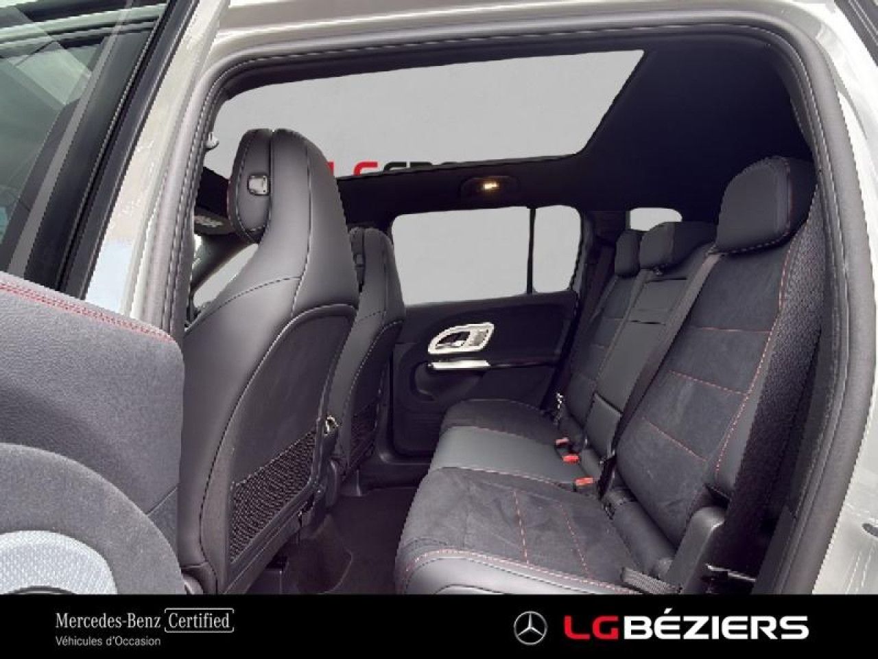 Photo du v&eacute;hicule 11 / 18