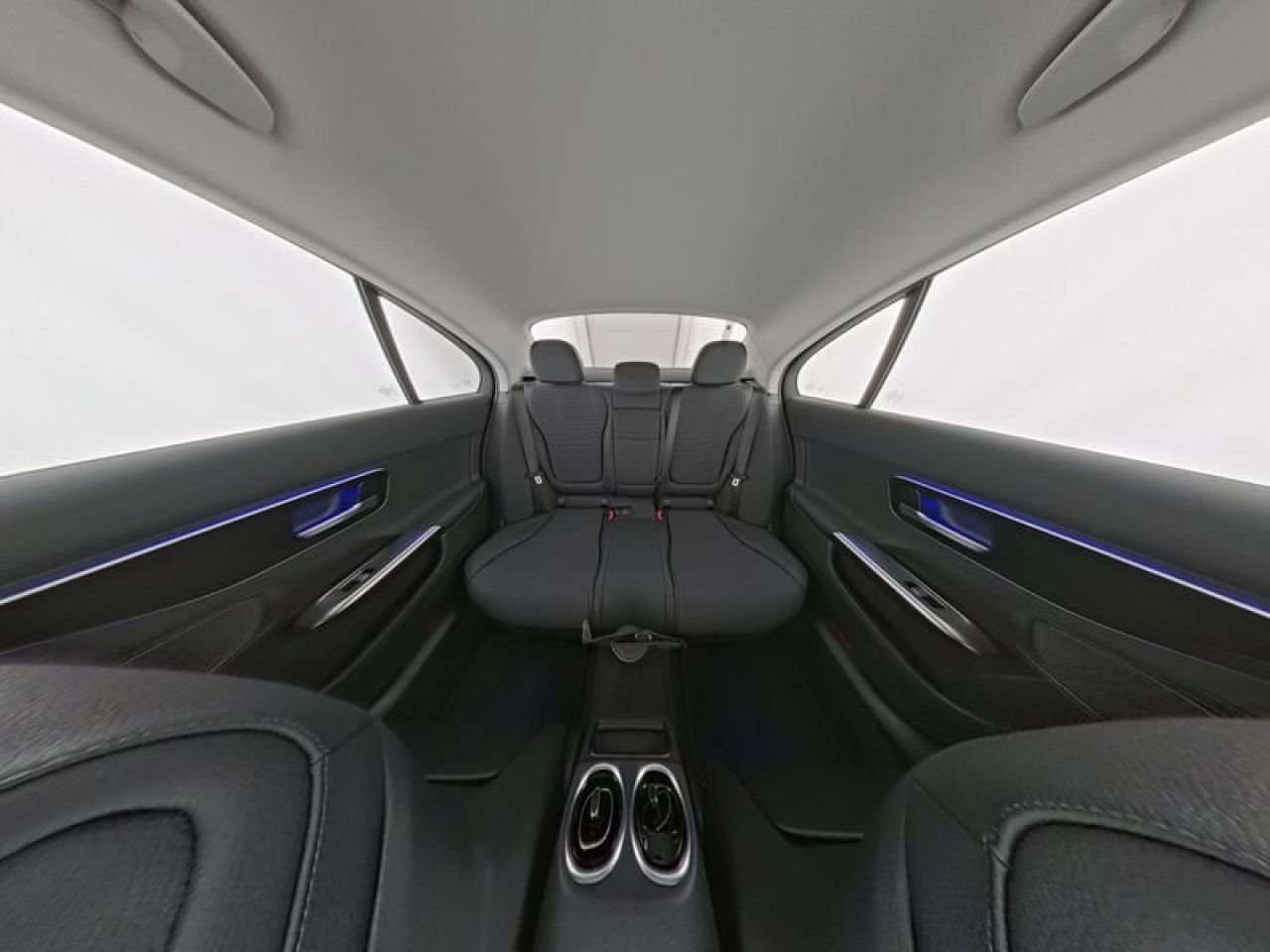 Mercedes-Benz C-Klasse – Bild 8