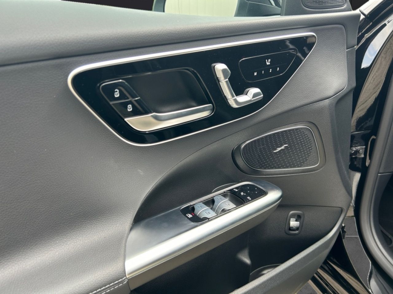 Mercedes-Benz C-Klasse – Bild 9