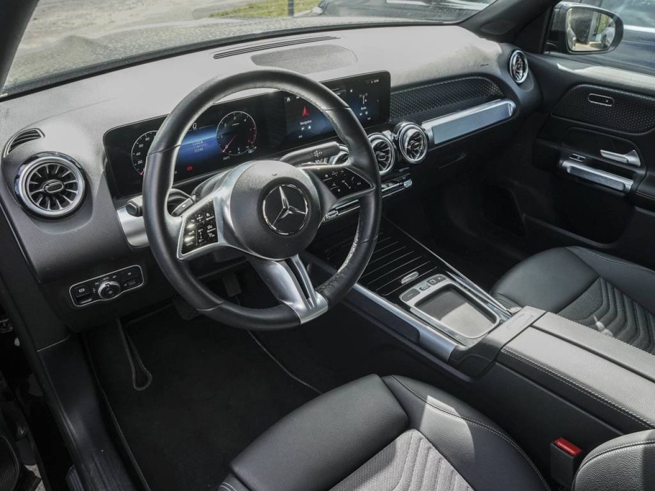 Mercedes-Benz GLB – Bild 6