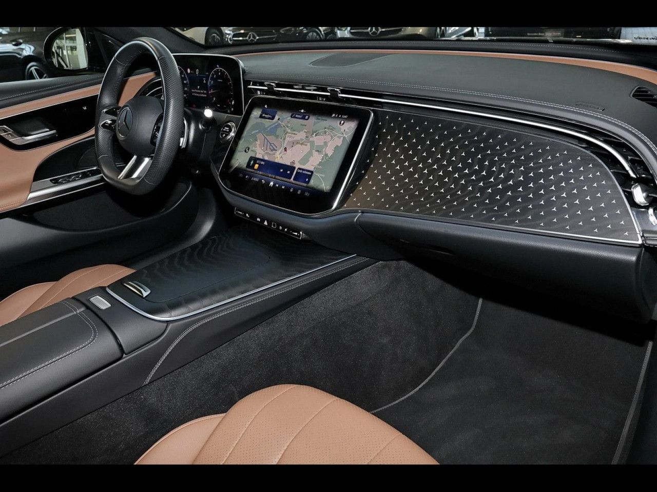 Mercedes-Benz E-Klasse – Bild 7