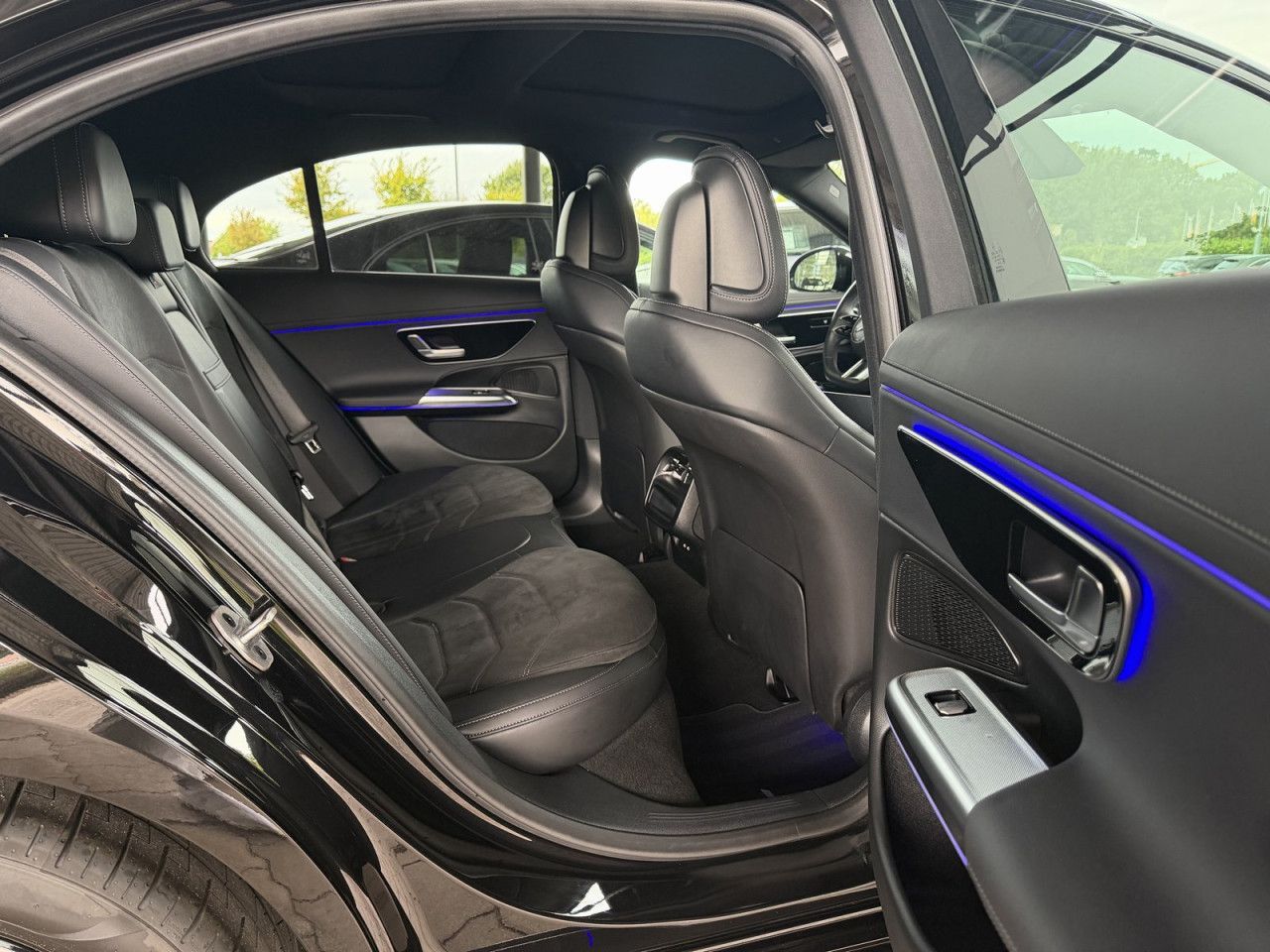 Mercedes-Benz E-Klasse – Bild 9