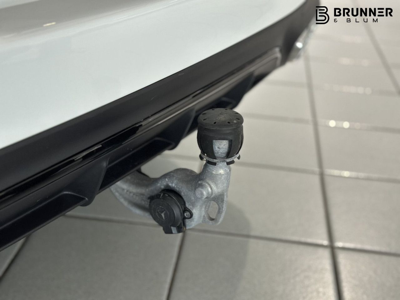 Mercedes-Benz E-Klasse – Bild 10