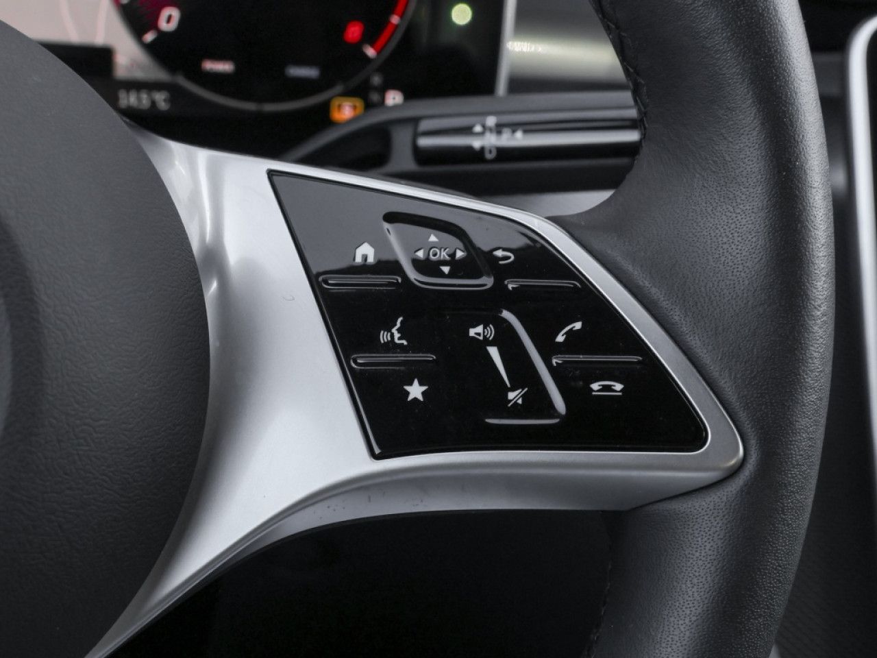Mercedes-Benz C-Klasse – Bild 18