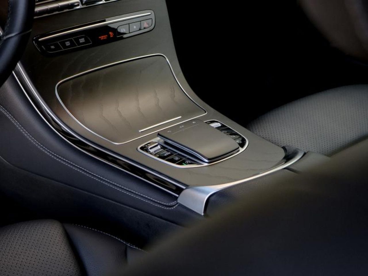 Photo du v&eacute;hicule 17 / 18