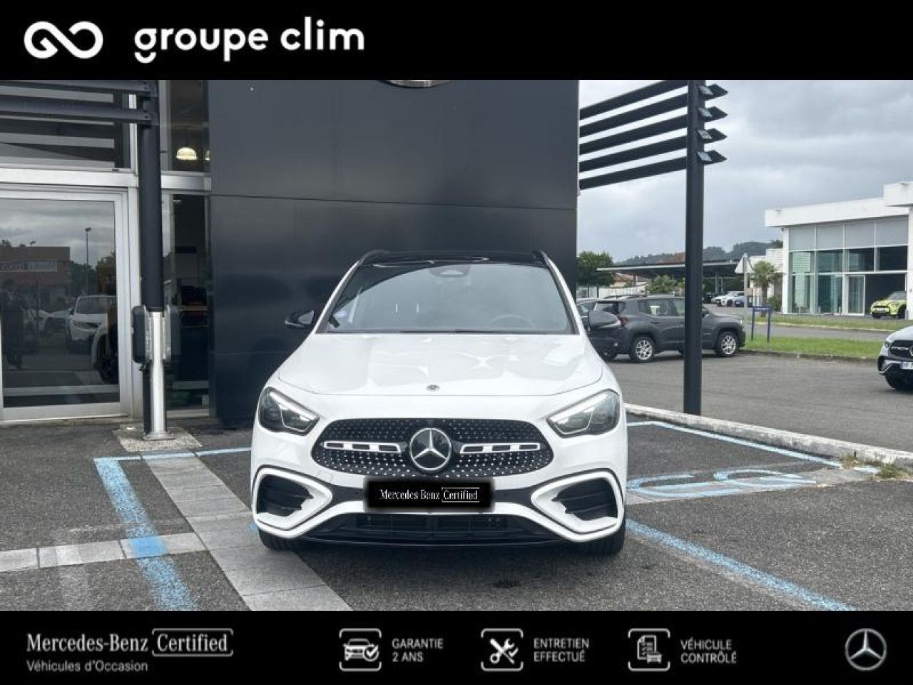 Photo du v&eacute;hicule 2 / 9
