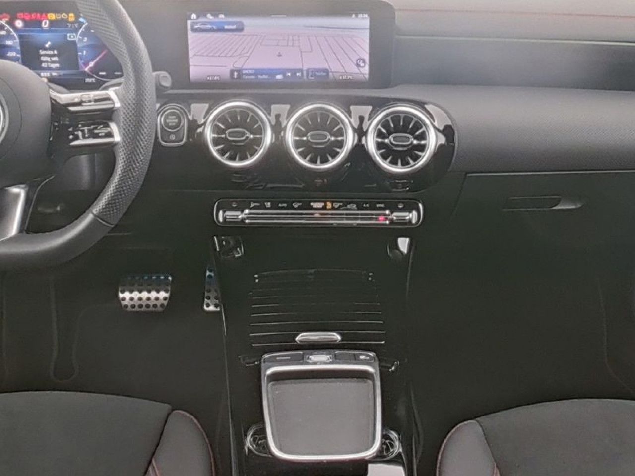 Fahrzeugbild 4 / 9