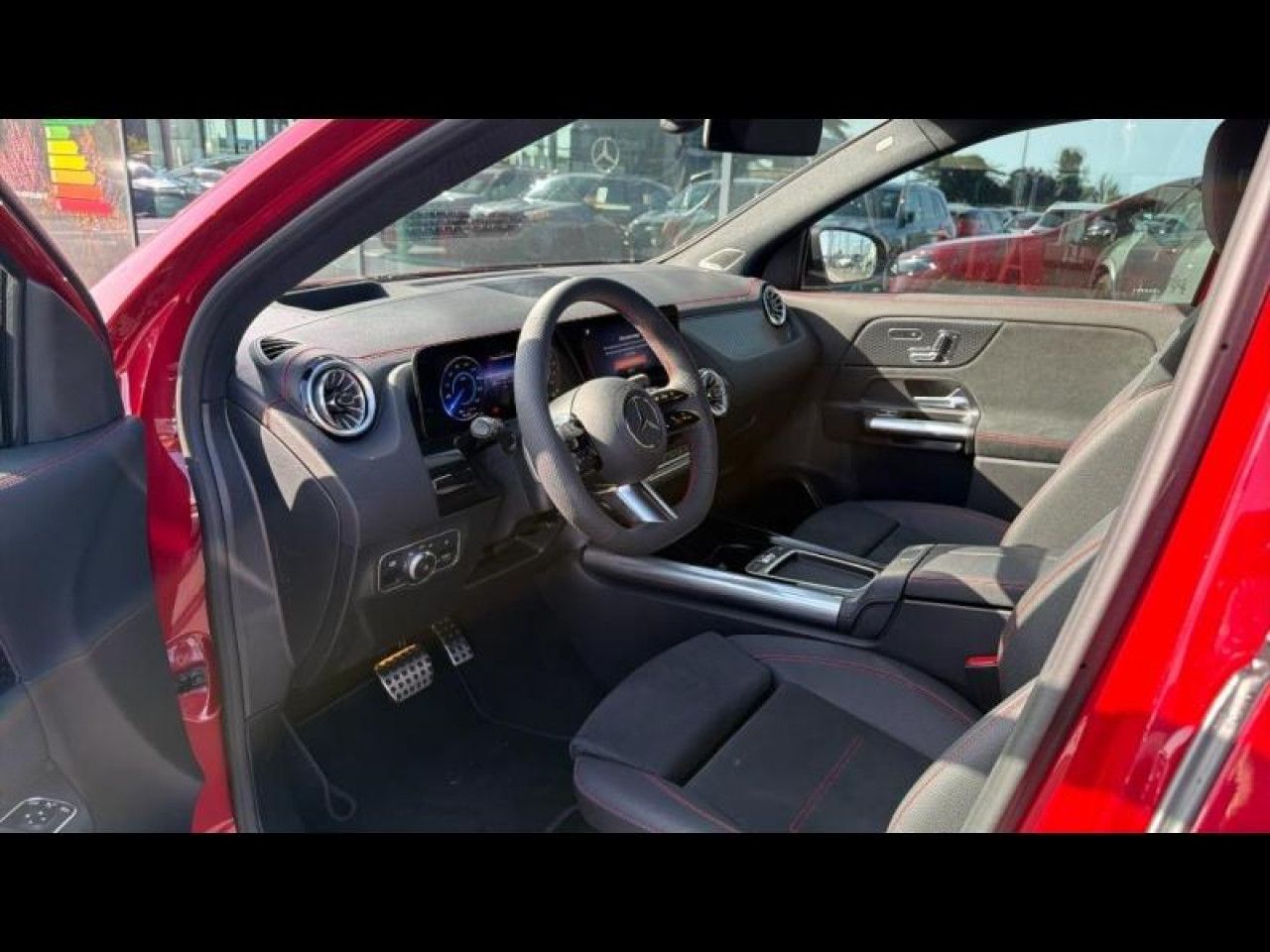 Photo du v&eacute;hicule 12 / 18