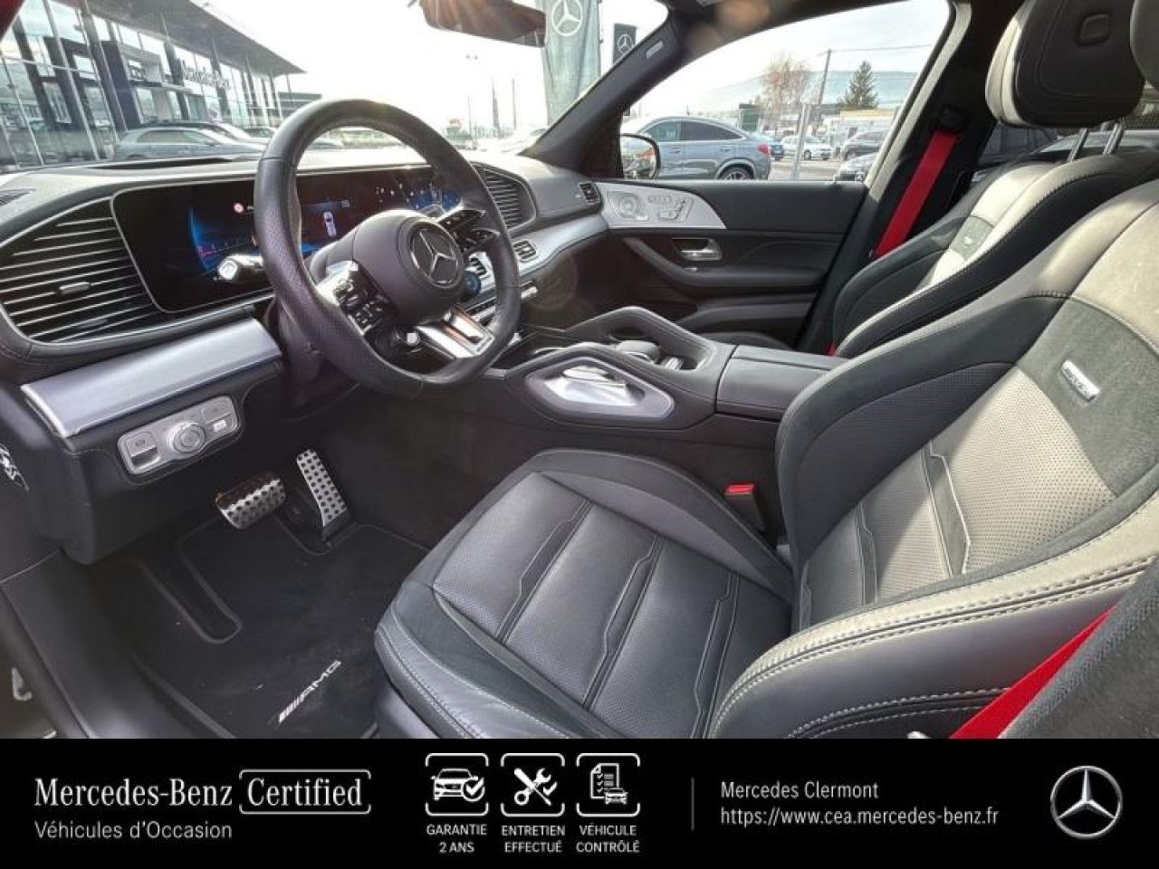 Photo du v&eacute;hicule 14 / 18