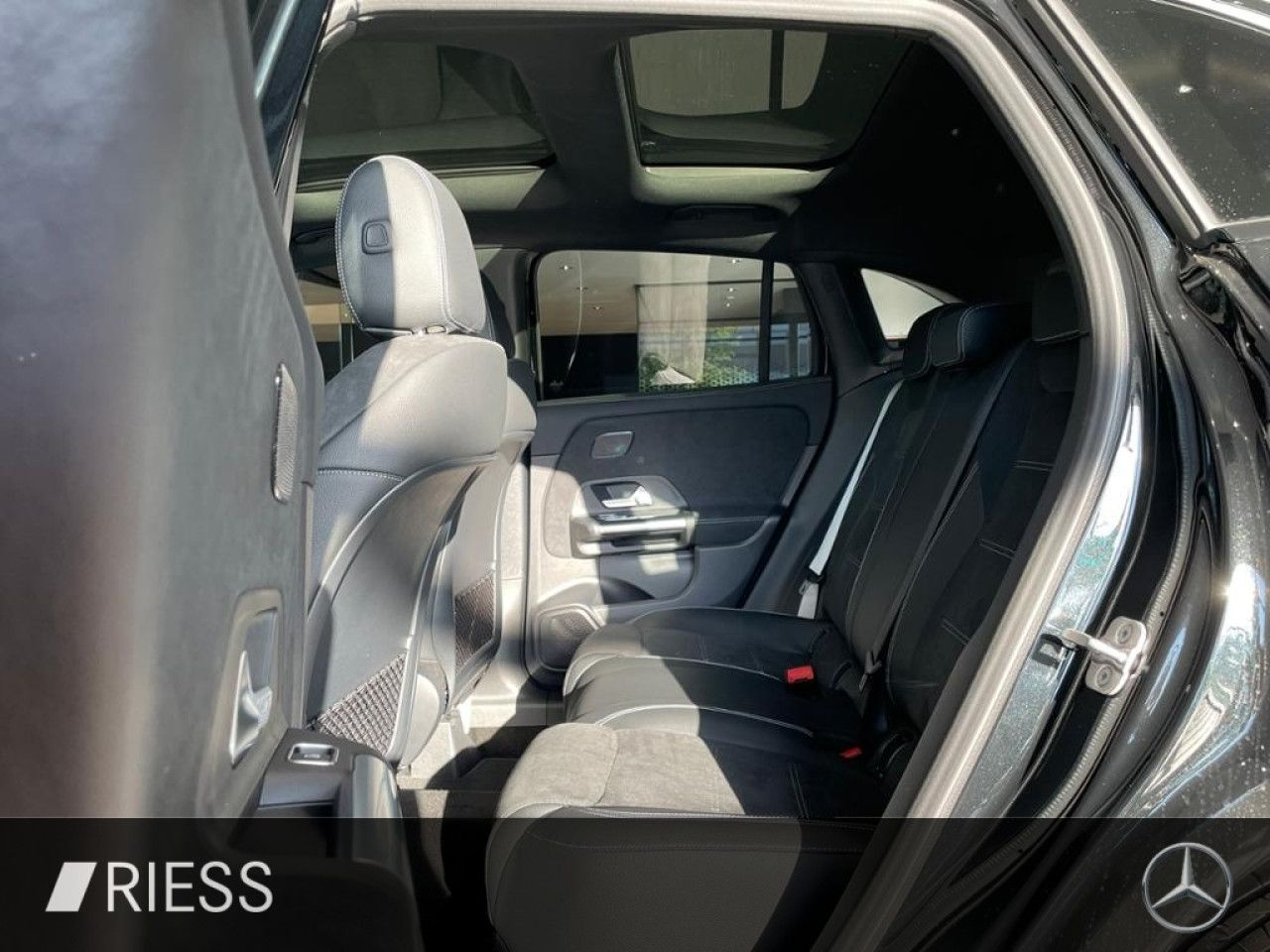 Mercedes-Benz GLA – Bild 4