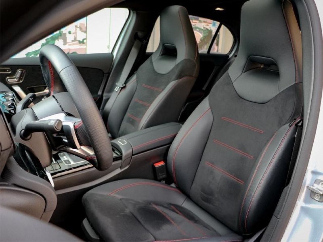 Photo du v&eacute;hicule 5 / 18