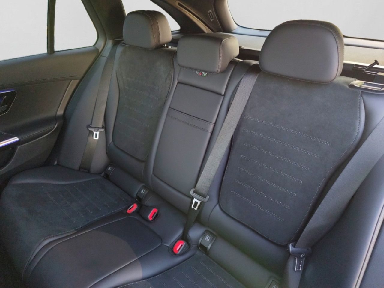 Mercedes-Benz C-Klasse – Bild 12